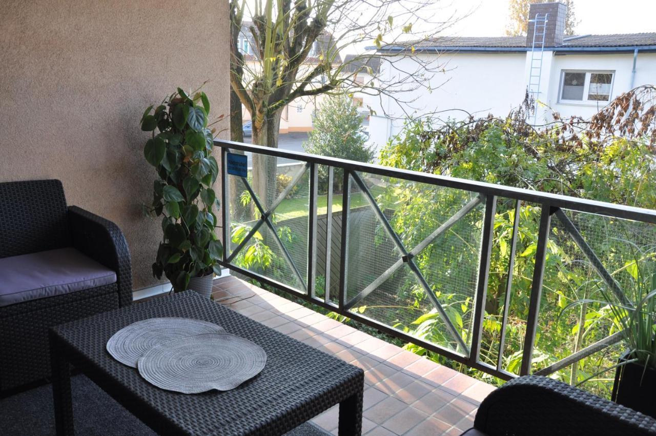 Deluxe Apartment 2 - Ruhe Oase - 1Zkb Balkon - Parkplatz Bad Nauheim Dış mekan fotoğraf