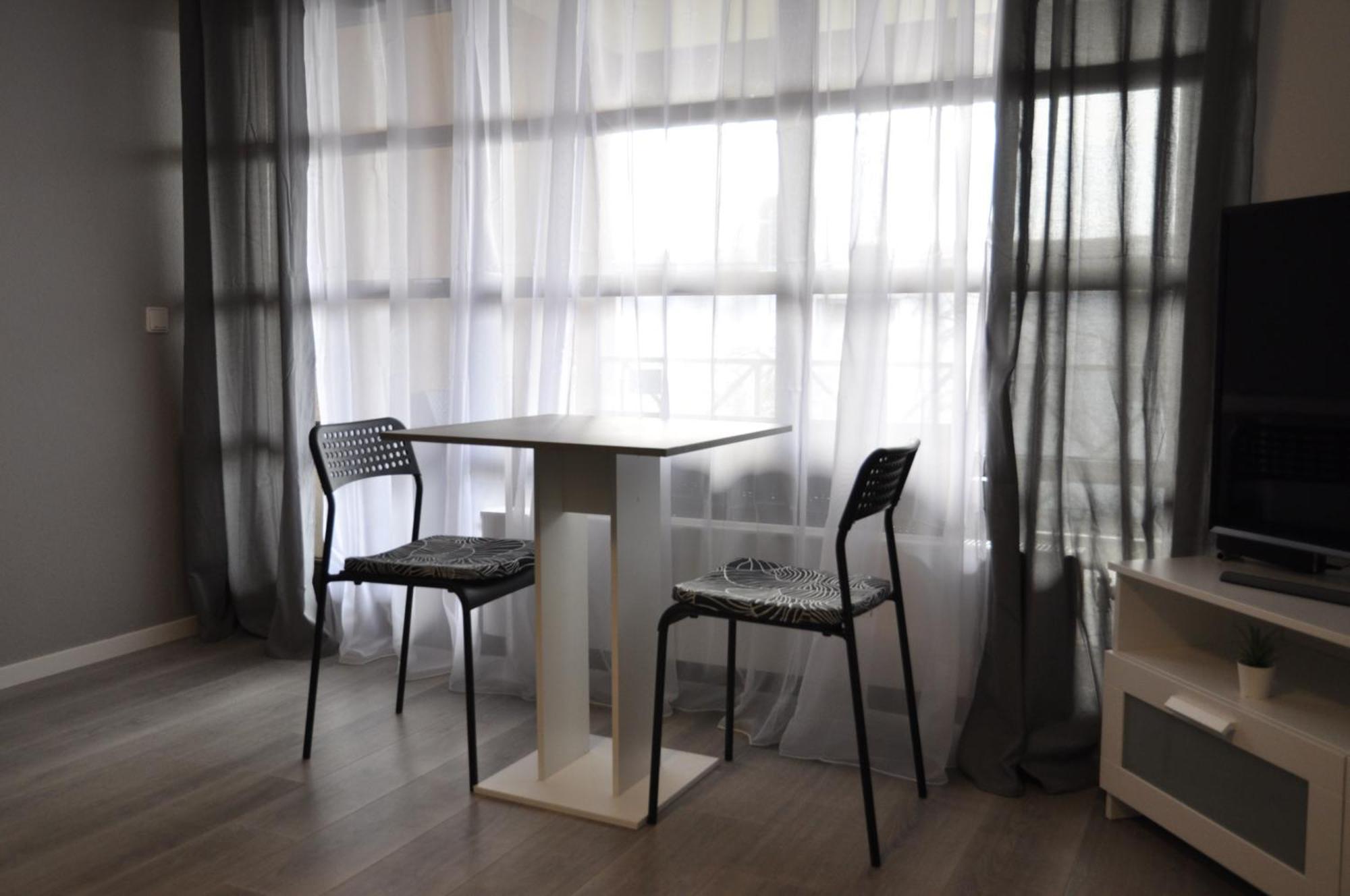 Deluxe Apartment 2 - Ruhe Oase - 1Zkb Balkon - Parkplatz Bad Nauheim Dış mekan fotoğraf